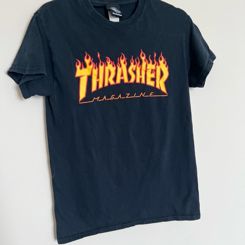 Thrasher Magazine Flame Logo Graphic Tee Size Small Black - Picture 3 of 7